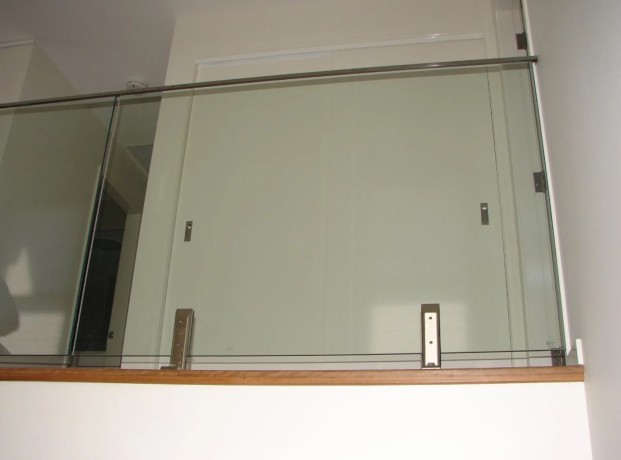 glass-balustrade-batemans-bay-big-0