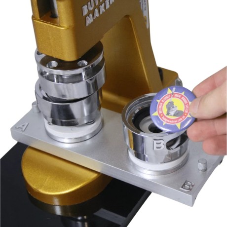 buttons-and-pins-badgemachine-big-0