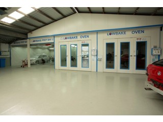 #1 Vehicle Crash Repairs at Adelaide - Call Now!