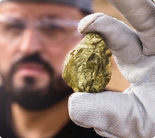 trust-gold-mining-companies-with-a-global-vision-big-0
