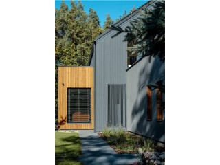 Ajoutez une beauté durable avec Zenwood’s Bois Brûlé Les façades