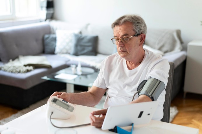 get-the-best-omron-bp-monitors-online-affordable-prices-free-delivery-big-0