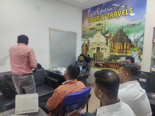 choose-your-preferred-custom-trip-from-the-professionals-travel-agency-bhubaneswar-big-0