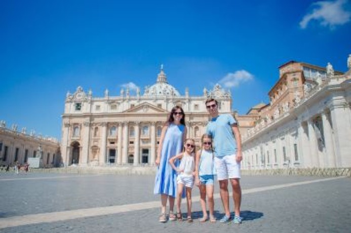 the-customized-vatican-private-tours-help-visitors-enjoy-the-unyielding-spirit-of-rome-big-0
