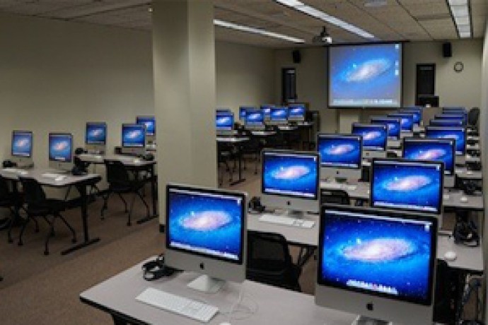 transform-learning-with-beacons-language-lab-big-0