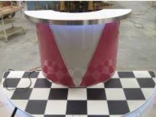 get-our-custom-home-bars-designs-in-retro-and-ultramodern-designs