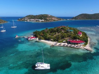 book-crewed-yacht-charter-vacations-in-the-virgin-islands-caribbeanyachtcharter