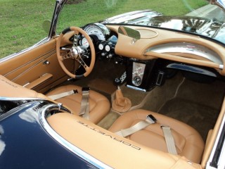 get-insured-and-fully-bonded-technicians-for-custom-car-upholstery-solutions
