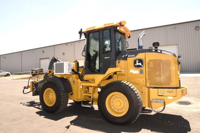 railcar-mover-mitchell-railgear-big-0