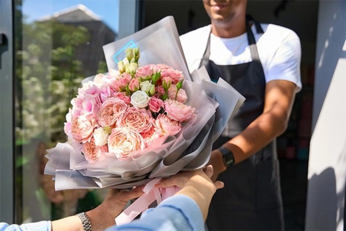 send-gifts-to-dubai-big-0