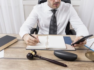 abogado-de-resbalon-y-caida-cerca-de-mi